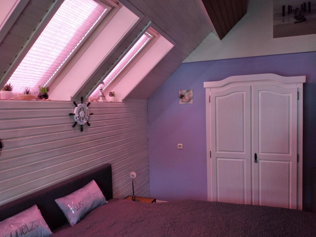 Ferienwohnung "Kunterbunt" Mit Burgblick Und Dachterrasse Monschau Exteriér fotografie